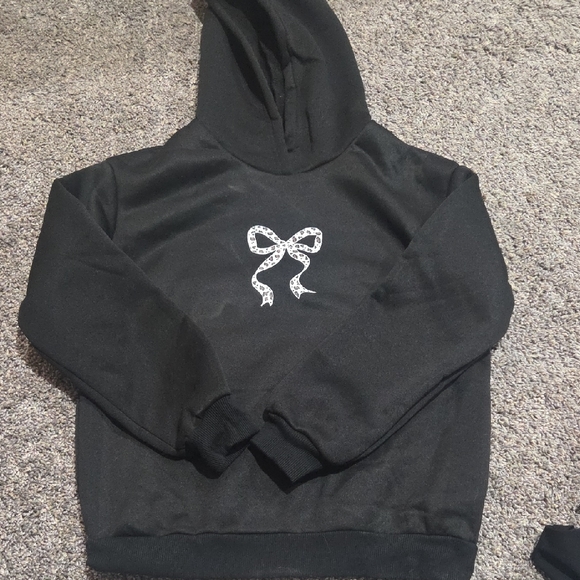 SHEIN Other - Black Hoodie with Leopard Print Bow  - 11-12 Years/Large